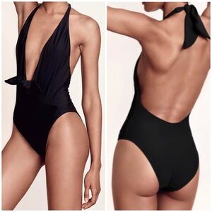 NWT Bondi Born Alessandra One Piece Swimsuit Black Halter Plunge Neck Sz 8